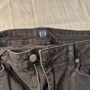 GAP Men's Charcoal Denim Jeans